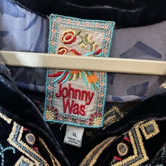 Johnny Was Clara Gweneth Burnout Dress - Picture 3 of 4